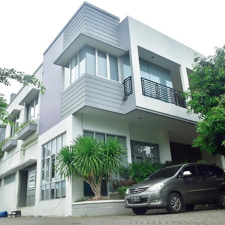 A Pousada Footprints Xperience Mataram Exterior foto