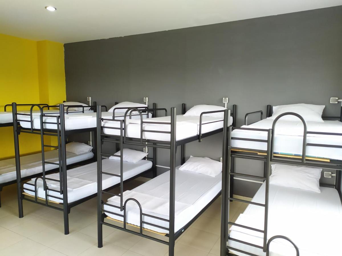 A Pousada Footprints Xperience Mataram Exterior foto