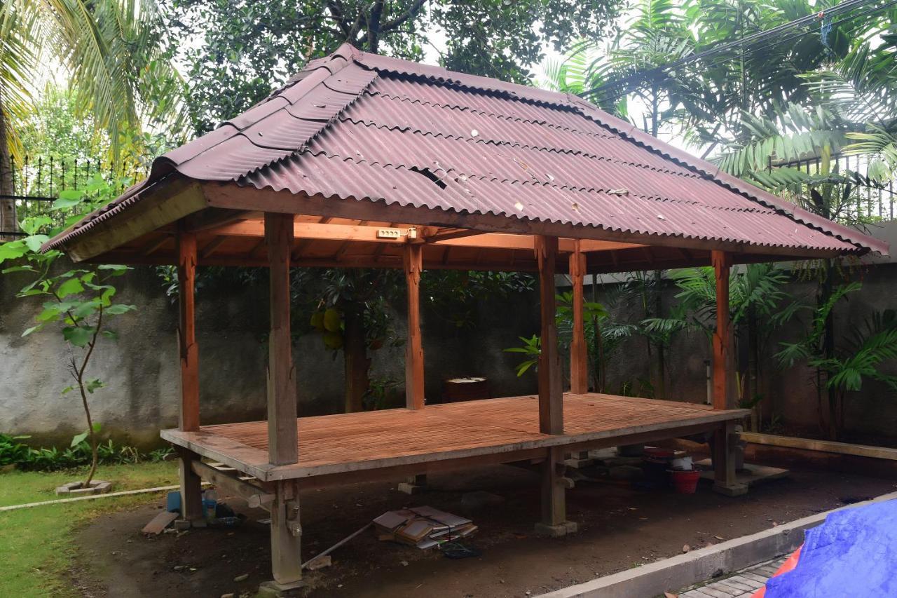 A Pousada Footprints Xperience Mataram Exterior foto